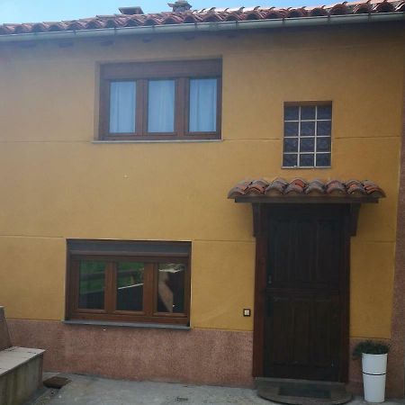Casa Nueva Vendégház Salas  Kültér fotó