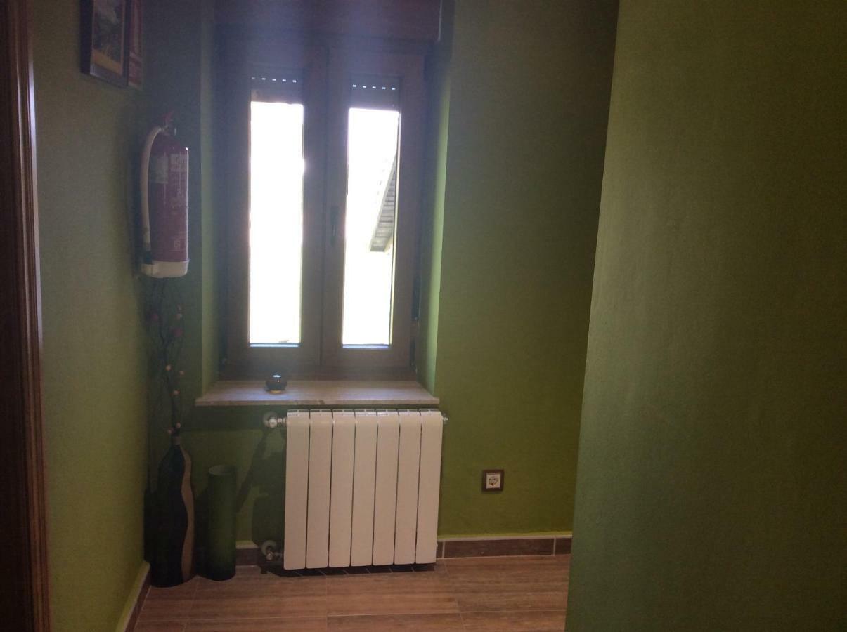 Casa Nueva Vendégház Salas  Kültér fotó