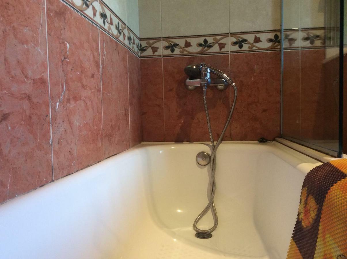 Casa Nueva Vendégház Salas  Kültér fotó