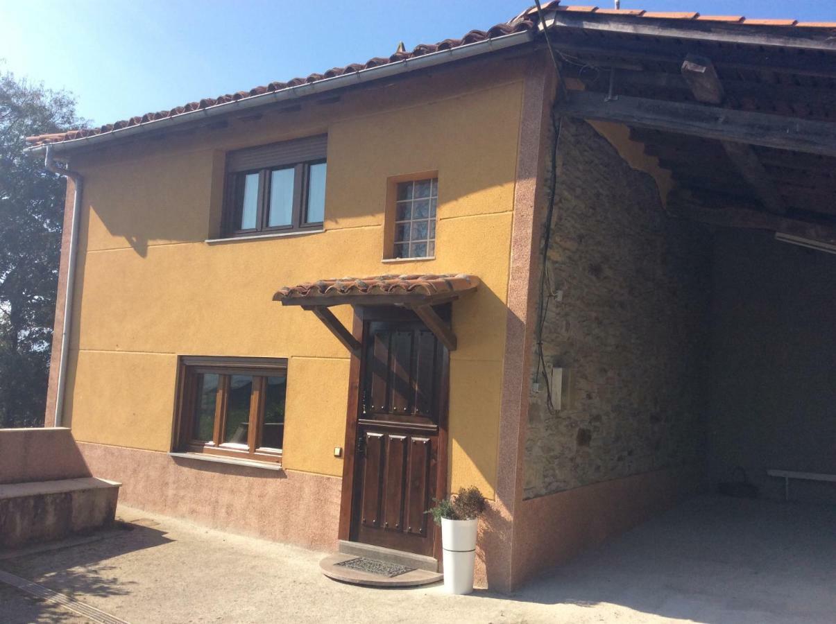 Casa Nueva Vendégház Salas  Kültér fotó