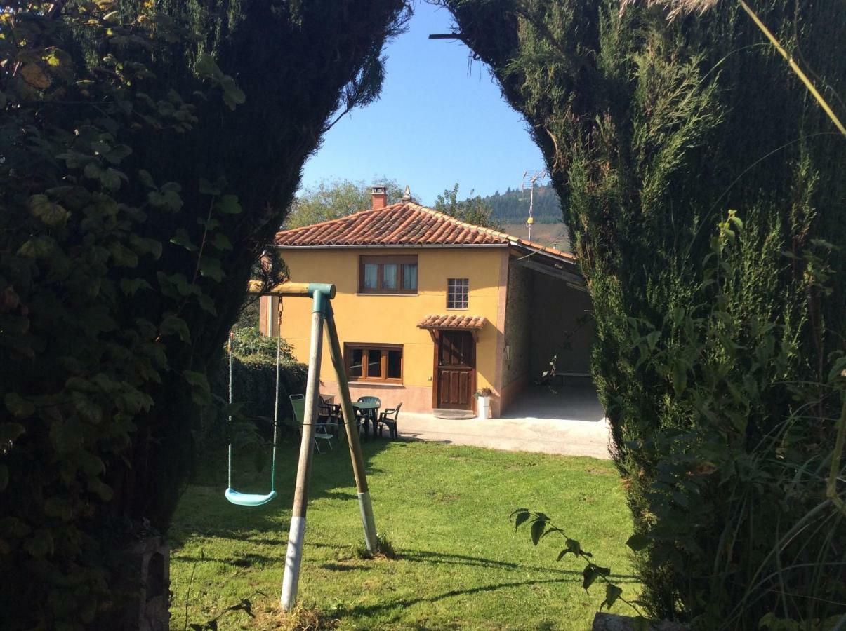Casa Nueva Vendégház Salas  Kültér fotó