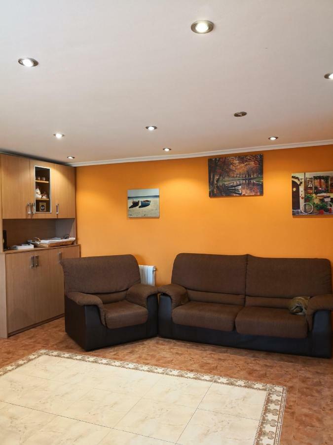 Casa Nueva Vendégház Salas  Kültér fotó