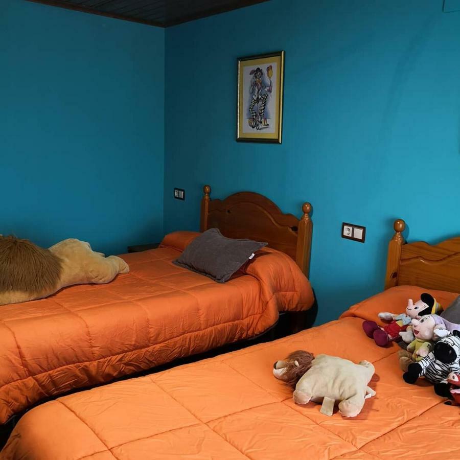 Casa Nueva Vendégház Salas  Kültér fotó