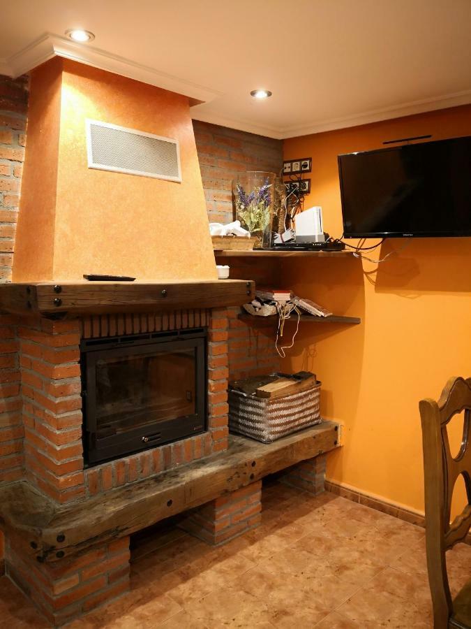 Casa Nueva Vendégház Salas  Kültér fotó